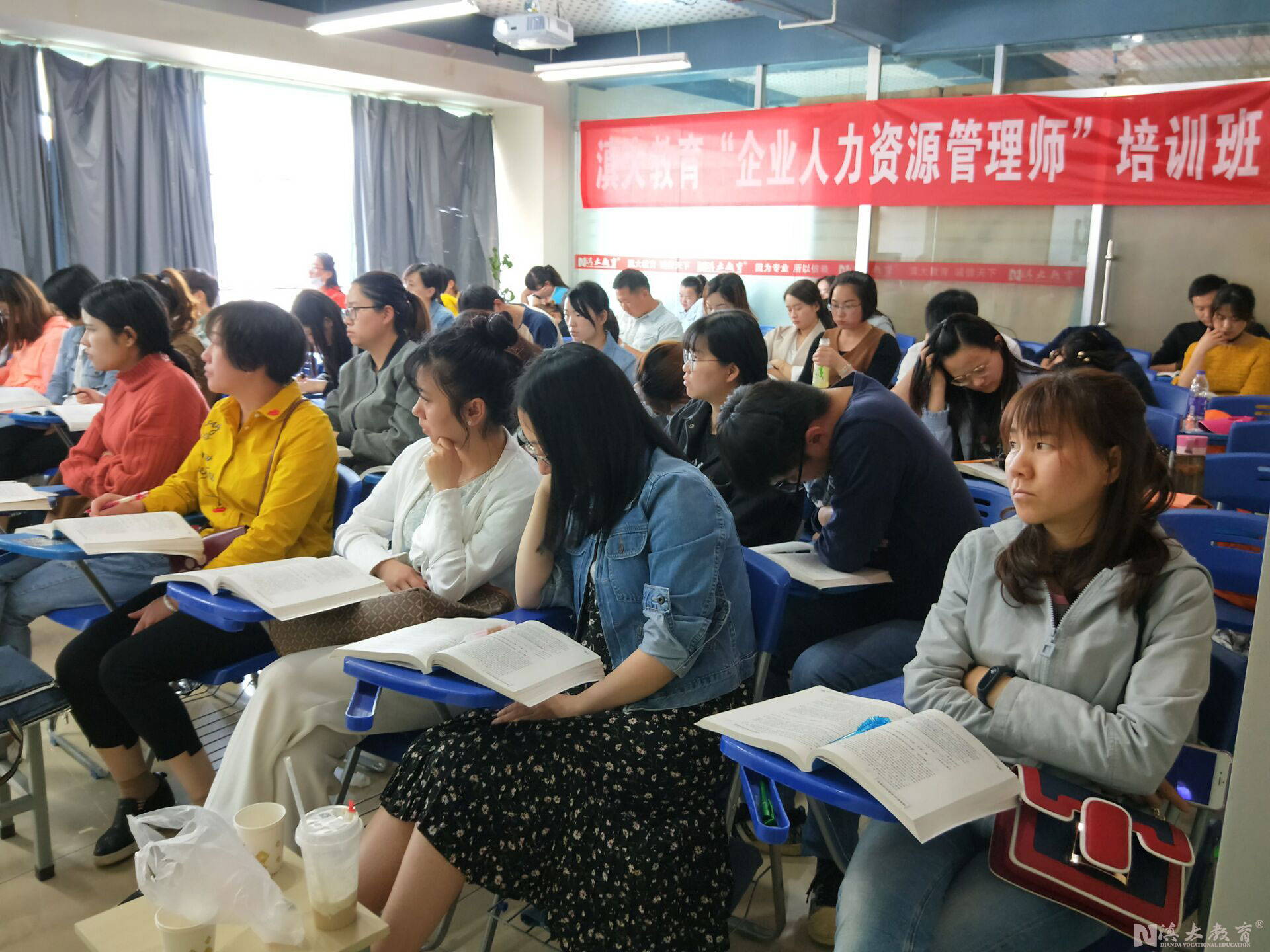 人力資源管理機會和威脅分析_機會威脅矩陣_人力管理資源管理師新報考條件