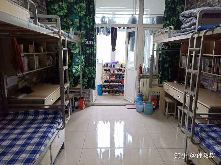 長春理工大學研究官網生院_中檢院研究生多少分_青島大學研究生院