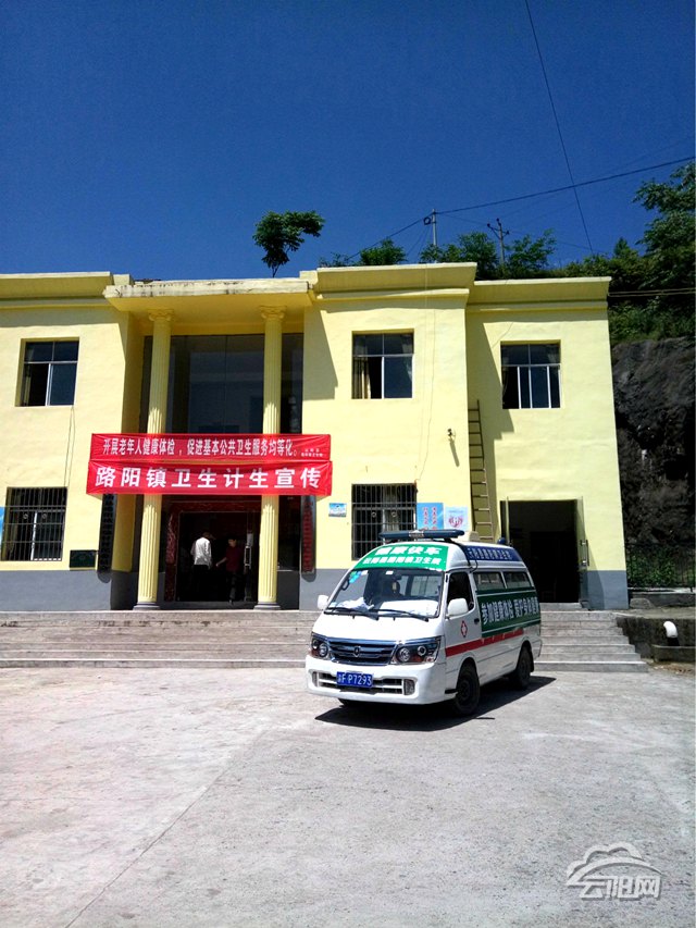 重慶 護士_重慶醫科大學附屬二院護士_重慶護士門下載地址