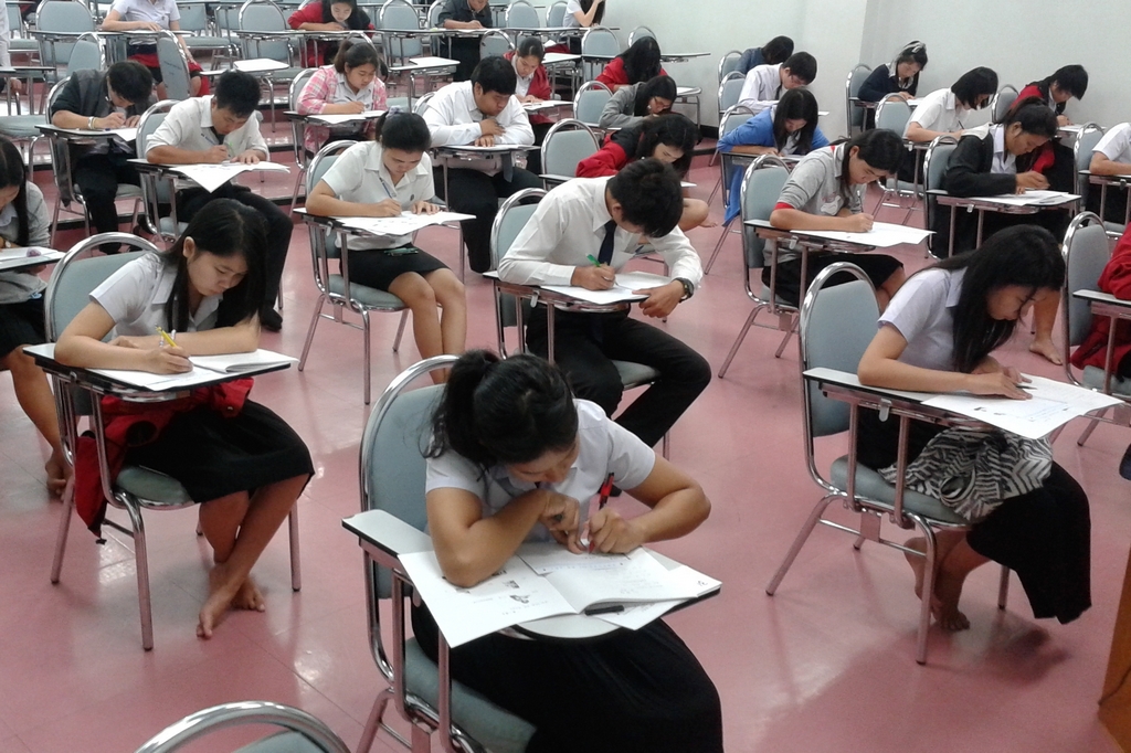 職業漢語證書有用嗎_法律資格c證申請資格_漢語教師資格證