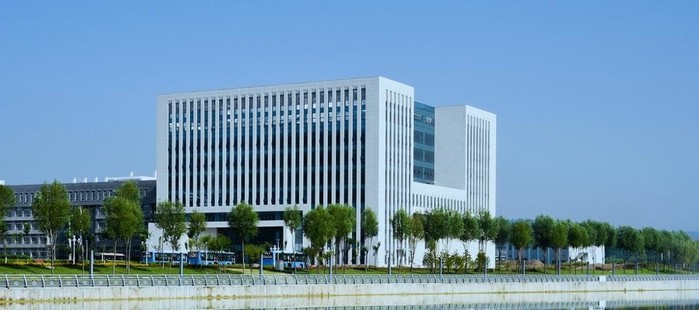 呂梁學院環(huán)境怎么樣(呂梁學院離市區(qū)遠嗎)