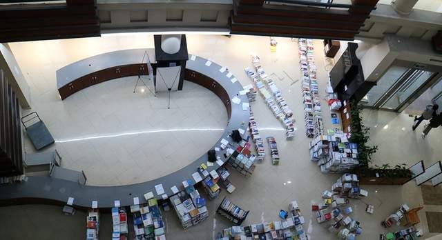 金融是本故事書下載_上海金融學院是幾本_金融是本故事書