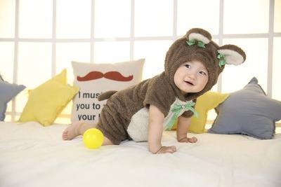 三歲寶寶出汗多是什么原因 寶寶出汗多怎么辦