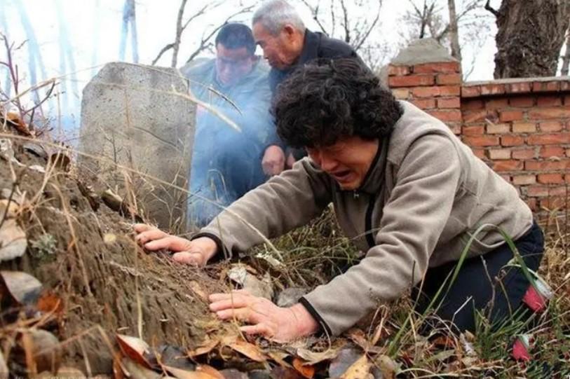 瘋狂斂財(cái)超4000萬(wàn),被判18年罰110萬(wàn),馮志強(qiáng)的惡行超過(guò)想象