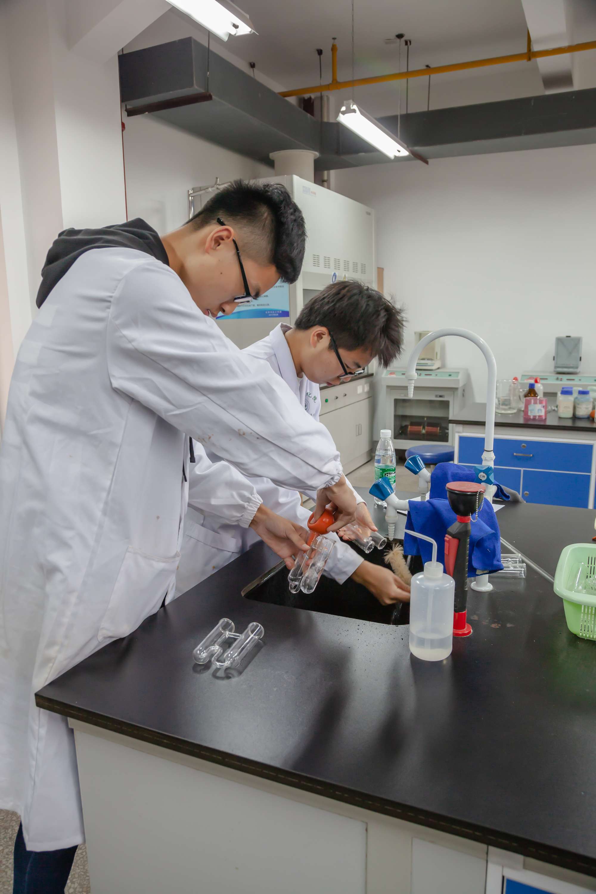 寧波工程學院怎么樣_寧波工程學院建筑系_寧波工程學院誰寫的