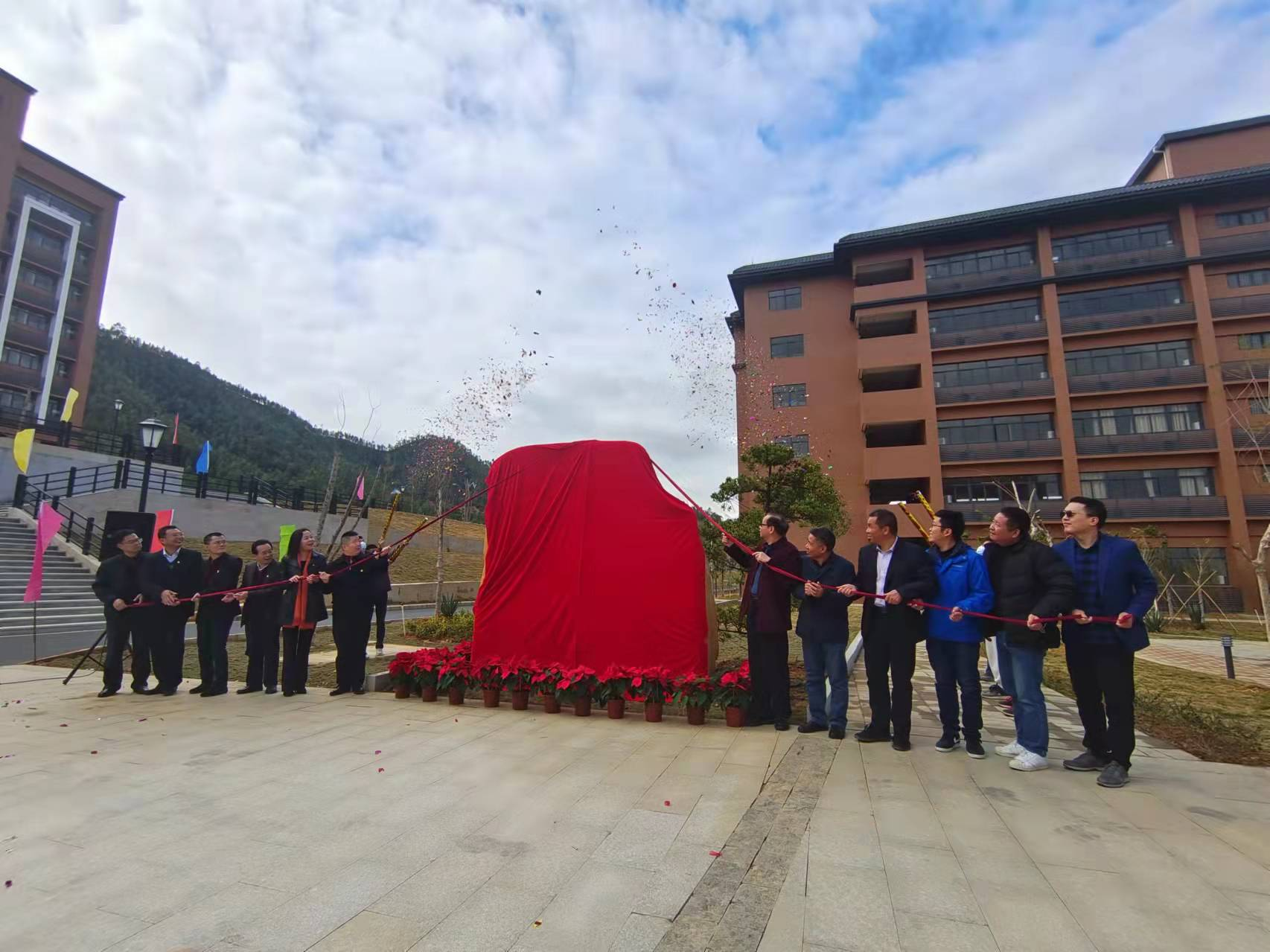 廣東職業技術學院新教務系統_廣東建設職業學院官網_廣東職業技術學院教育系統