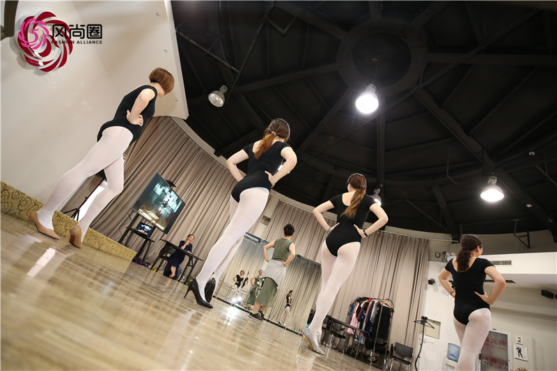 形體訓(xùn)練北京哪里好_北京形體課_北京形體訓(xùn)練