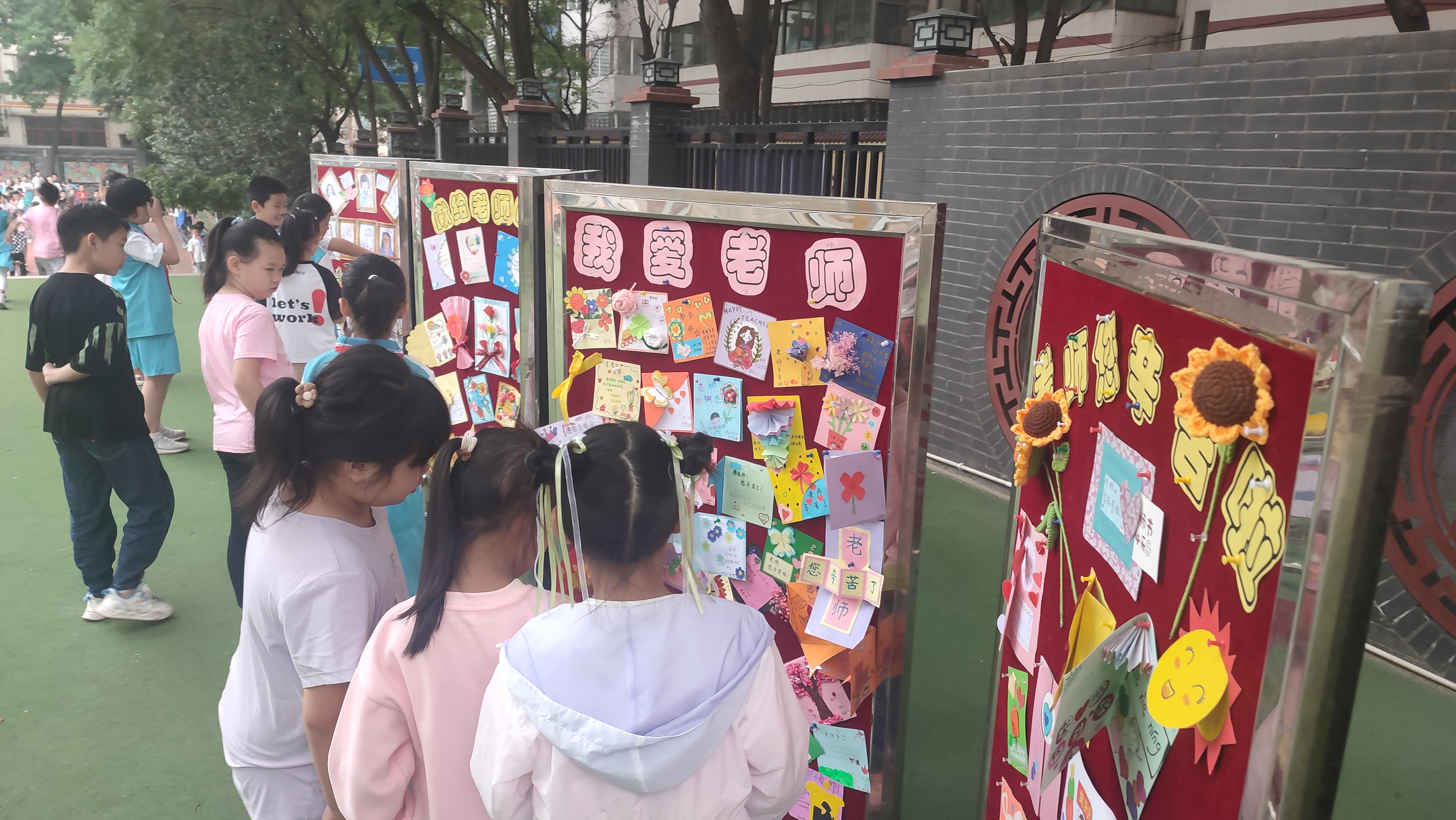 教室節小詩_教師節小詩_教師節的4句小詩