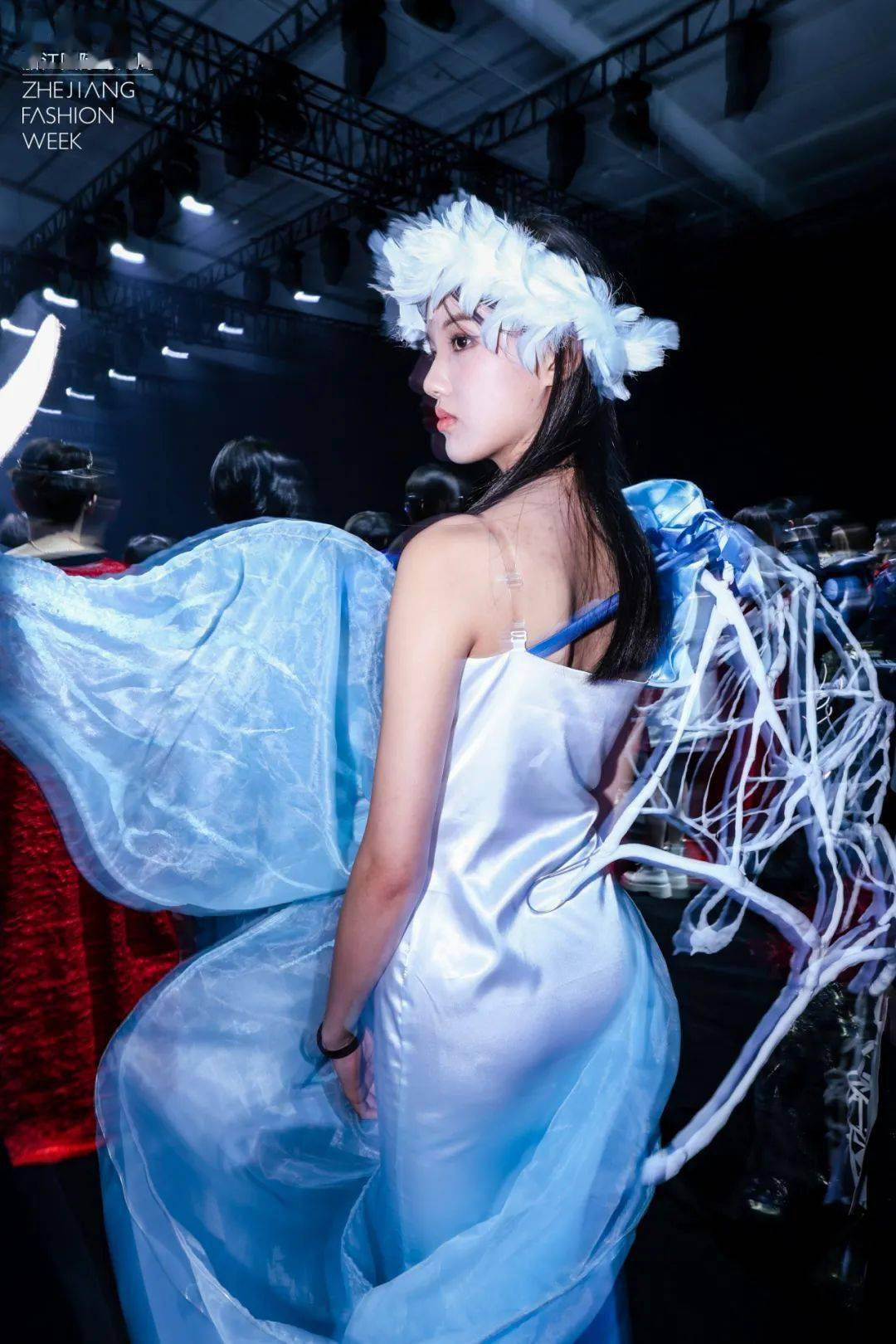 浙江藝術(shù)職業(yè)學(xué)院學(xué)校_浙江省藝術(shù)職業(yè)學(xué)院_浙江藝術(shù)職業(yè)學(xué)院百度貼吧