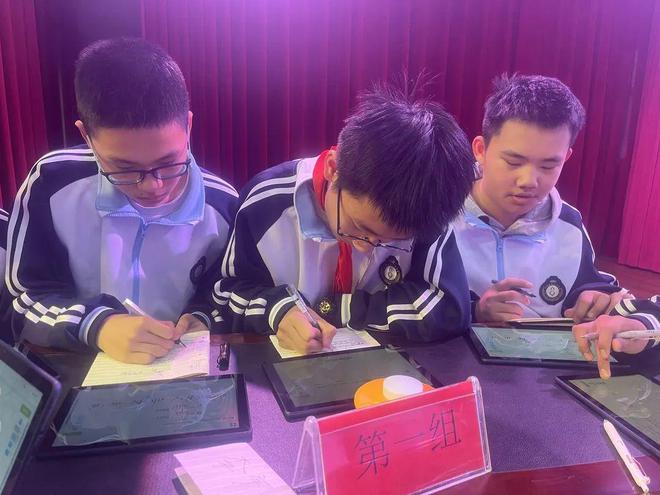 師范學校及錄取分數(shù)線_2021師范學校錄取分數(shù)_2024年山東師范大學附屬中學錄取分數(shù)線（所有專業(yè)分數(shù)線一覽表公布）