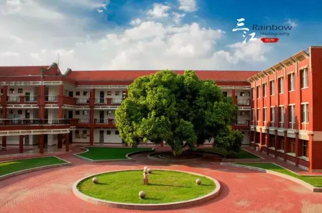 三江學院是怎么樣貴族學校嗎？學費多少？外界評價如何值得上嗎？