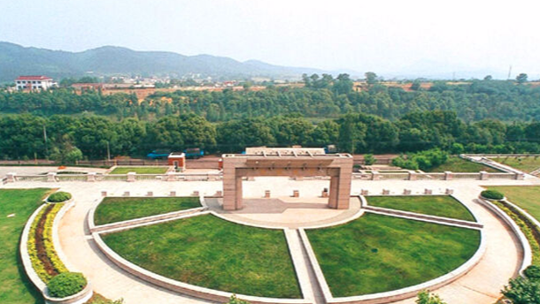 三江學院是怎么樣貴族學校嗎？學費多少？外界評價如何值得上嗎？