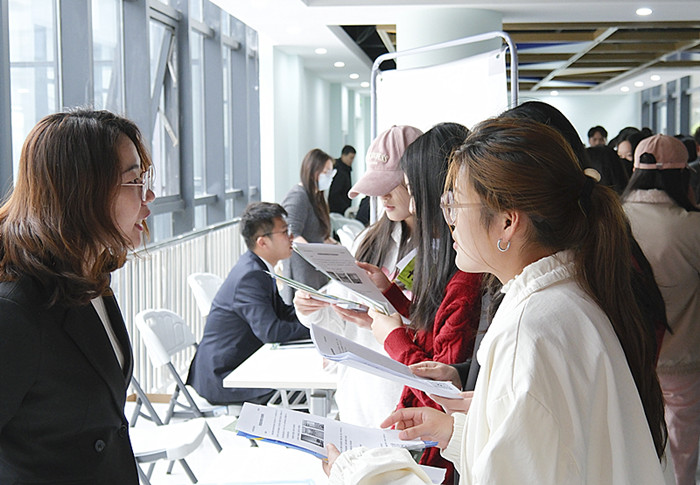 巢湖學(xué)院官網(wǎng)_巢湖學(xué)院 招才引智 專場招聘會_合肥市包河區(qū)人社局 優(yōu)質(zhì)企業(yè) 招聘崗位