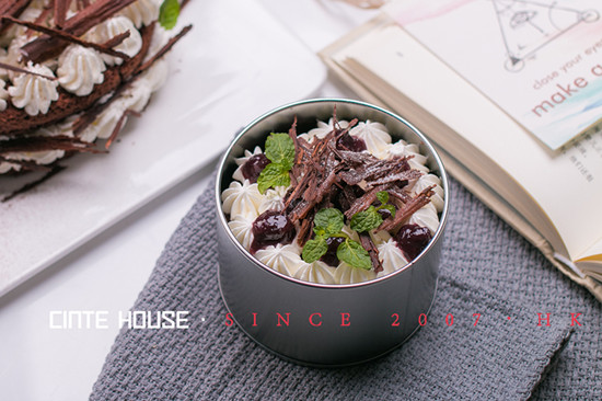 學蛋糕去哪里好_西點蛋糕師培訓學校_蛋糕培訓去哪里學